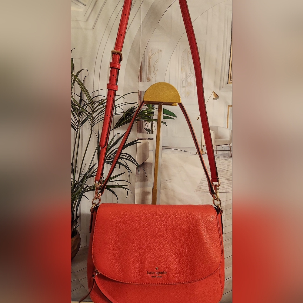 Flash Sale!! Just $50!! Summer! Orange Pebbled Leather Convertible Crossbody Bag - Picture 5 of 16